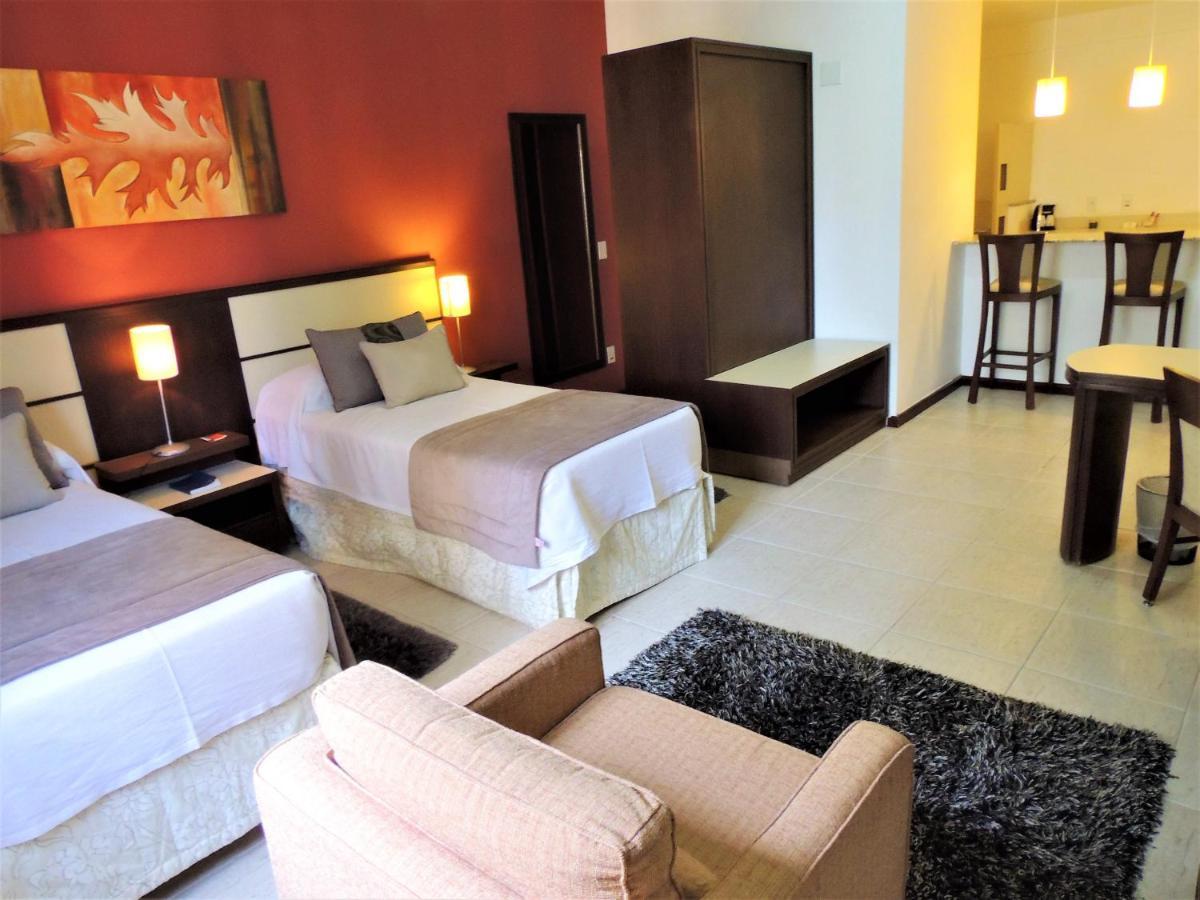 Mondrian Suite Hotel São José dos Campos Extérieur photo
