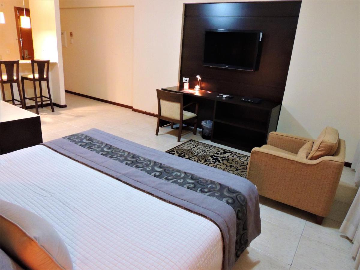 Mondrian Suite Hotel São José dos Campos Extérieur photo
