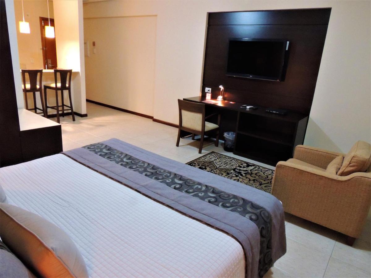 Mondrian Suite Hotel São José dos Campos Extérieur photo